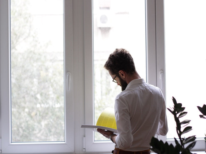 5 Ways to Get Noticed At Work